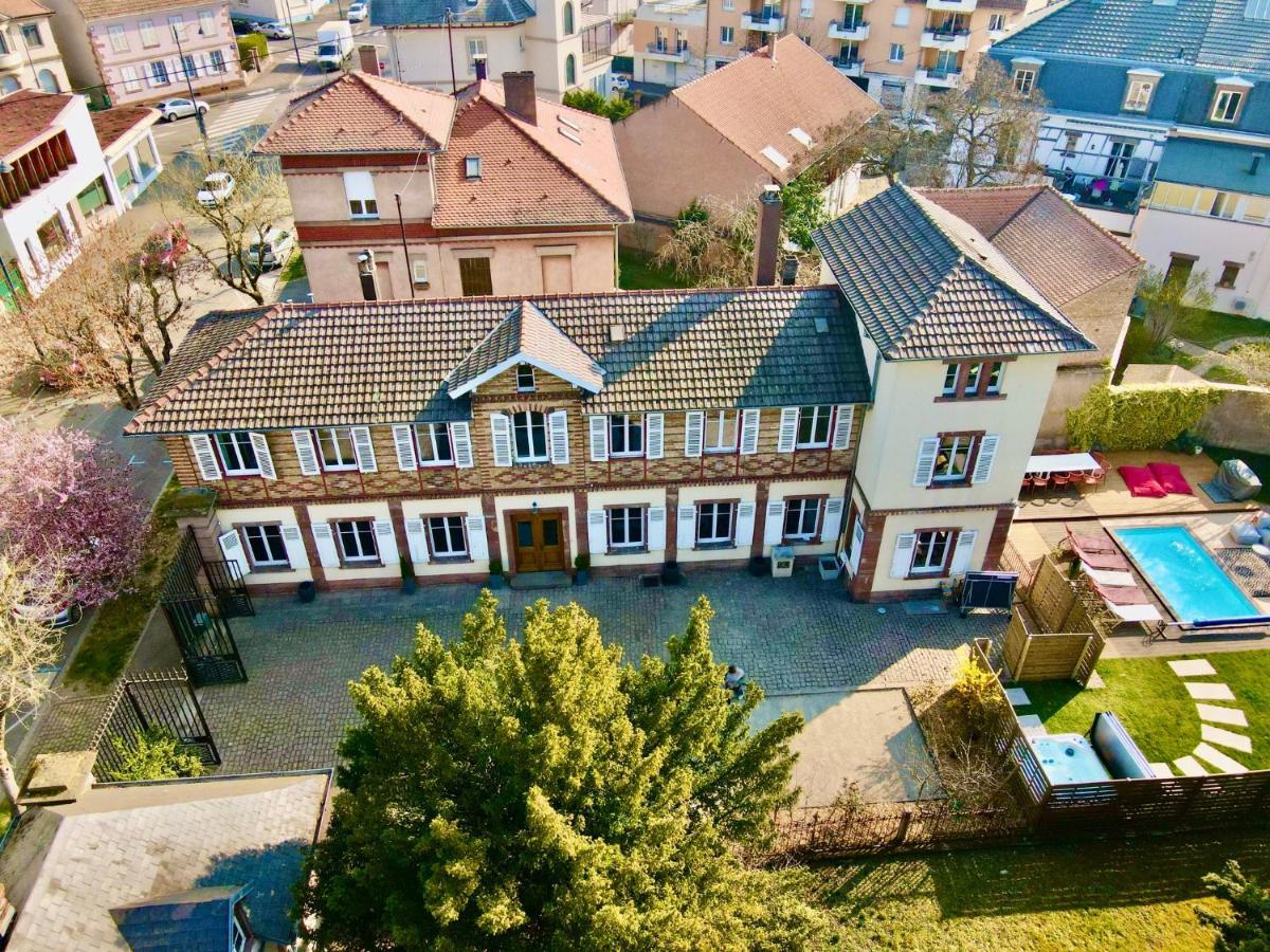 Gite Villa Avril Piscine- Jacuzzi- Sauna - 15 Pers-Proche Europapark Селеста Екстер'єр фото